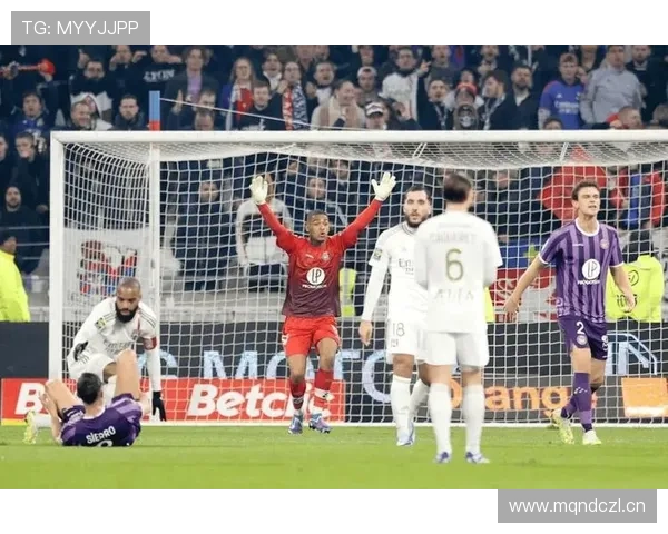 那不勒斯防守稳定性面临考验，近期波动对争冠形势产生影响