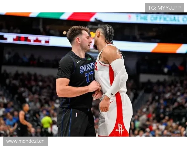 范迪克随便一条街拍，我的工资像零头